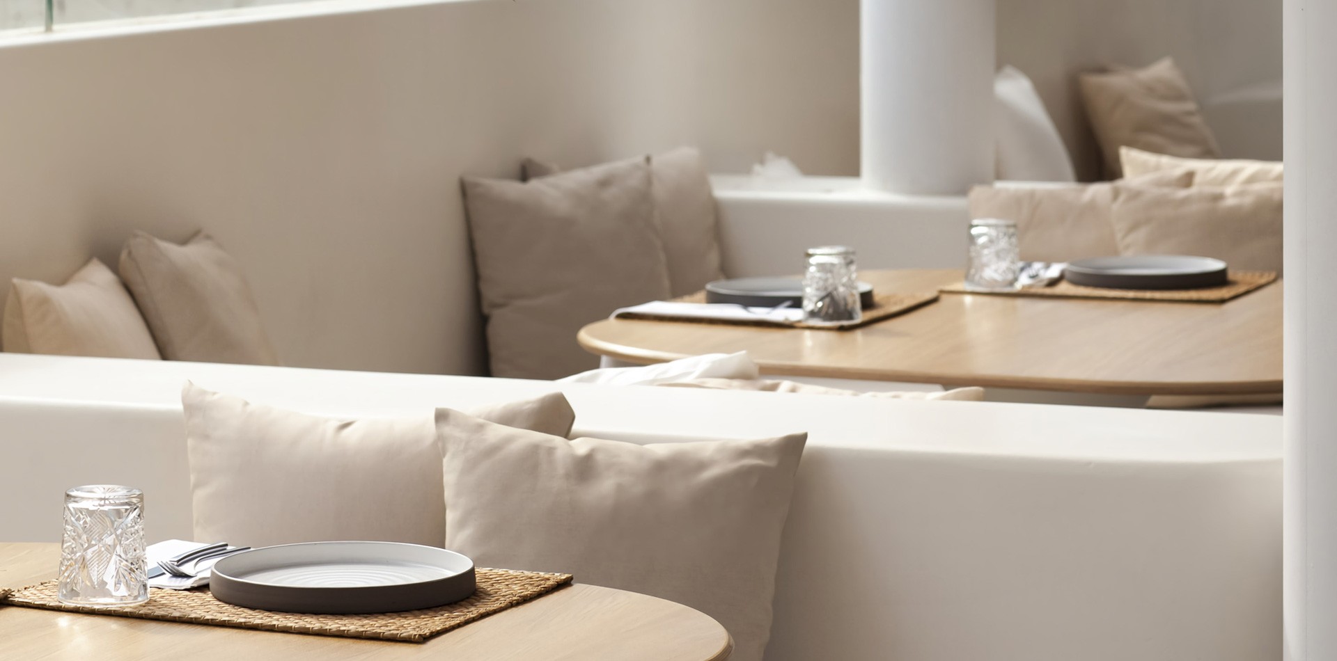 Mykonos dining Andronikos Hotel Lady finger mykonos restaurant